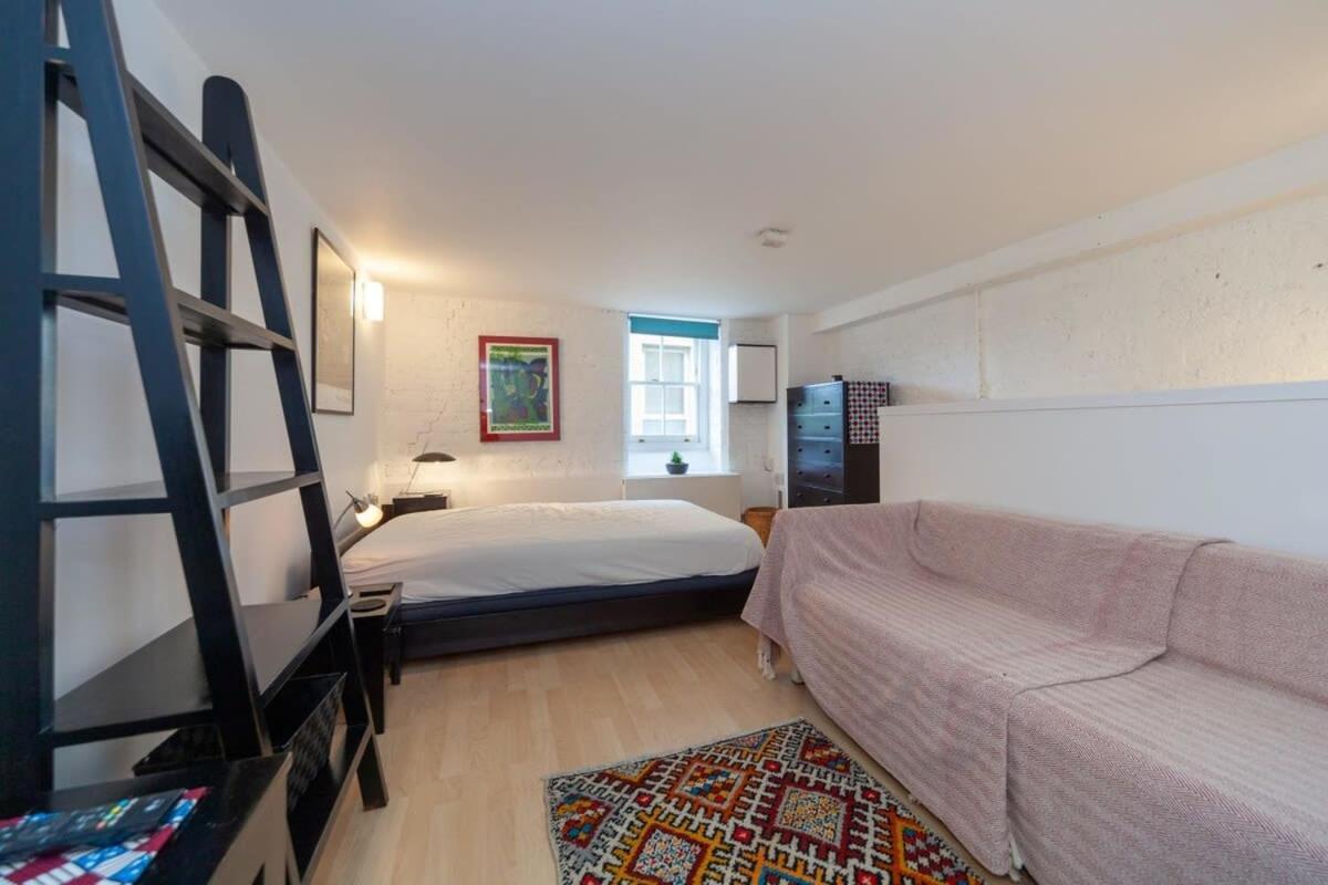 Charming 1 Bedroom Apartment In Old School House London Kültér fotó