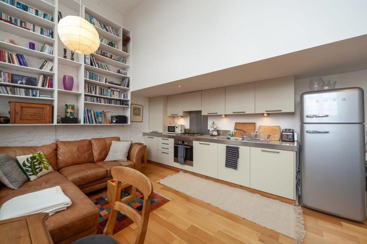 Charming 1 Bedroom Apartment In Old School House London Kültér fotó