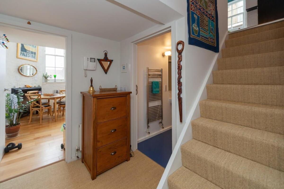 Charming 1 Bedroom Apartment In Old School House London Kültér fotó