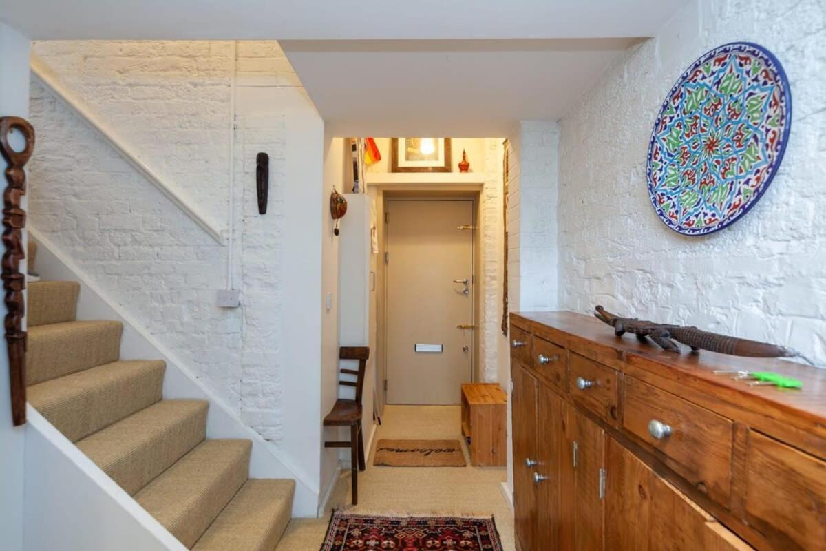 Charming 1 Bedroom Apartment In Old School House London Kültér fotó